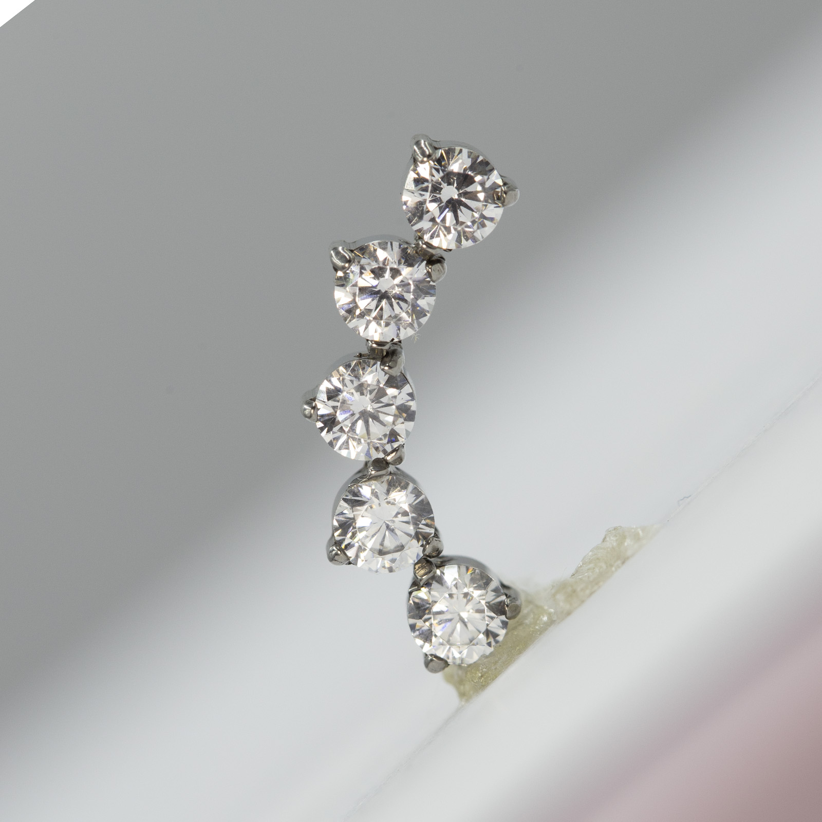 16G Implant Grade Titanium AST - огляд і ціна Body Jewelry Internally Threaded